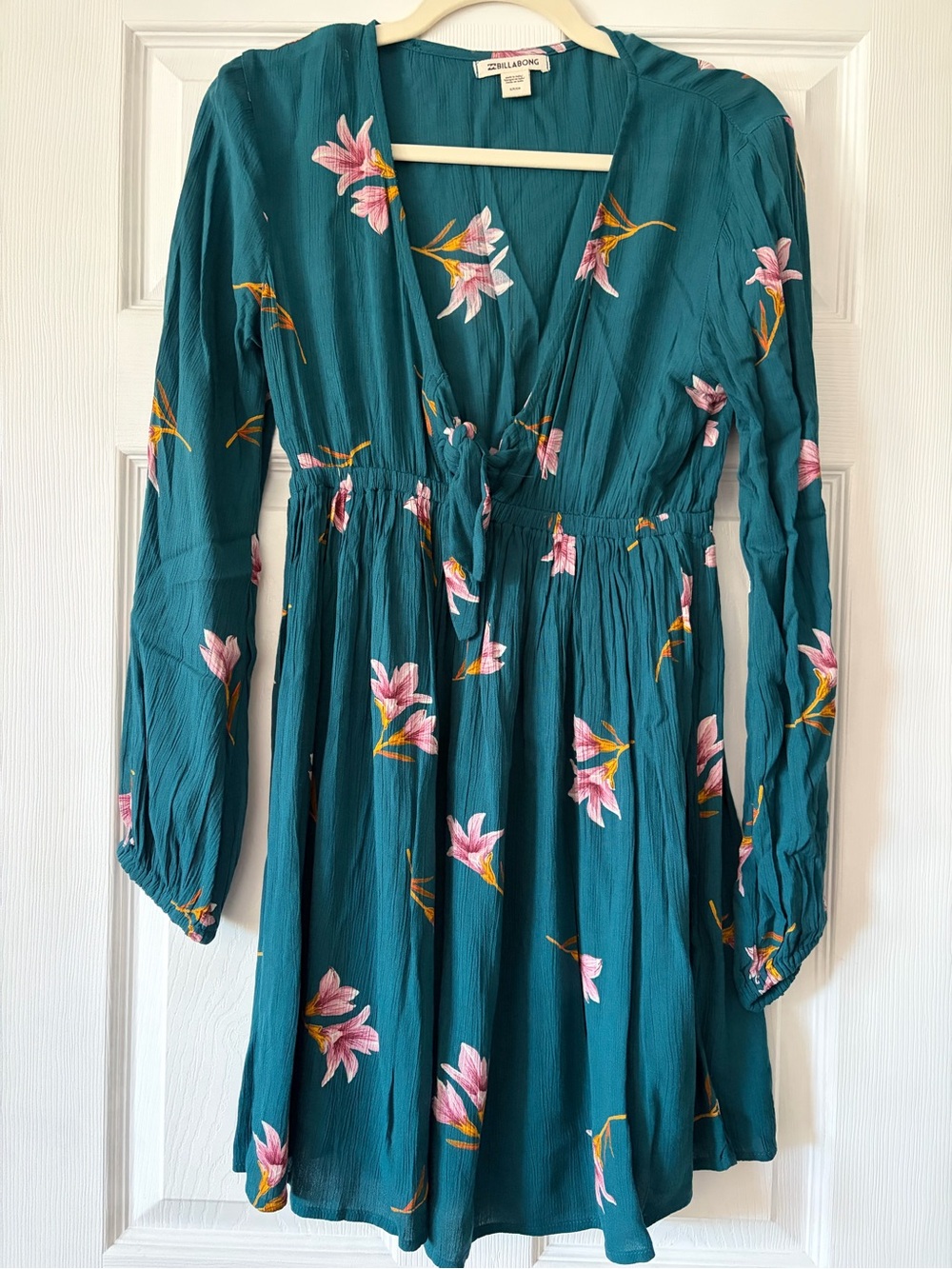Billabong Teal Floral V-Neck Tie-Waist Long Sleeve Dress
